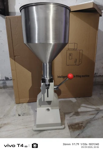 Sd Packaging Mehndi Cone Paste Filling Machine
