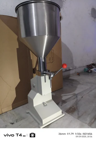 Sd Packaging Mehndi Cone Paste Filling Machine - Image 3