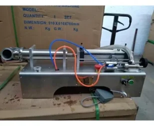 pneumatic-single-head-liquid-filler-machine-500x500